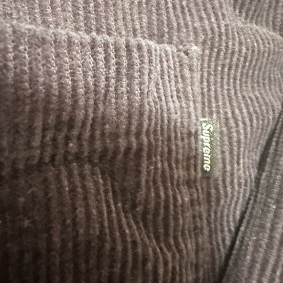 Supreme - Picture 3 of 4